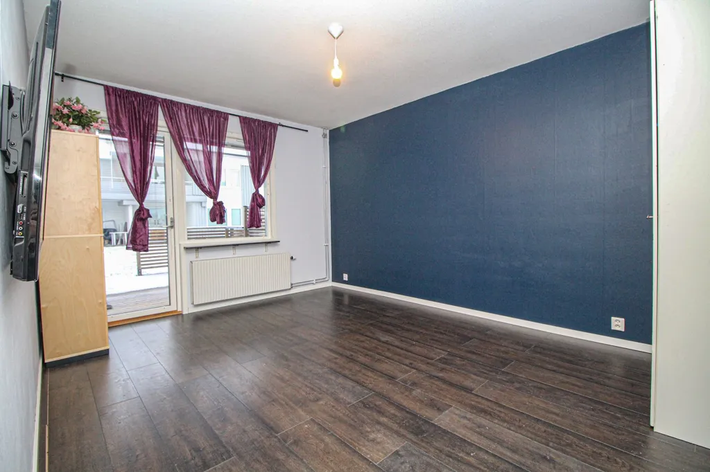 Toad - Apartment with Central Location in Anderstorp