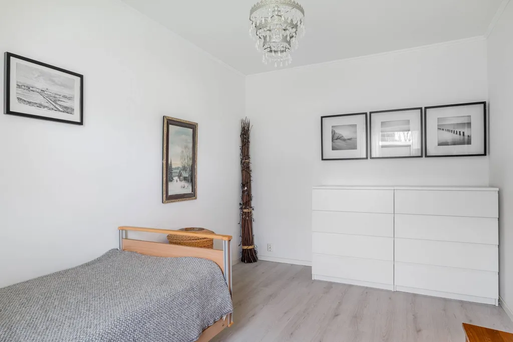 Chambres - Two-Room Flat with Balcony in Bokgatan