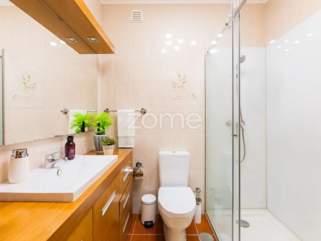 Vannitoad - Luxury House with Garden in Vimieiro, Braga