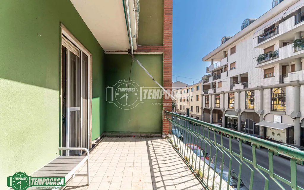 Balcon - Quadrilocale with Double Terraces in Milan