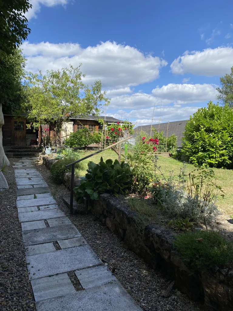 Maison 4 pièces à Saint-Étienne-de-Chigny