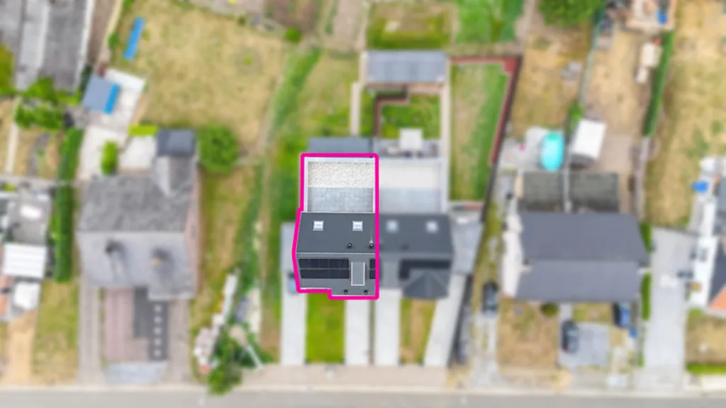 Vue aérienne - Duplex avec terrasse et garage à Heusden