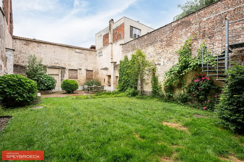 Aed - Charming Townhouse with Garden in Gent