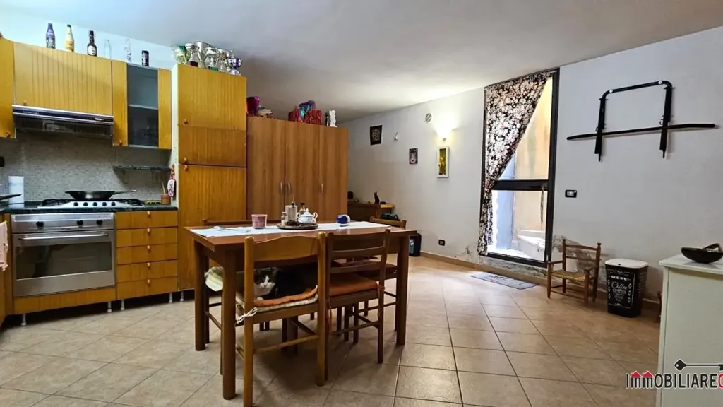 Maison 6 pièces à IT