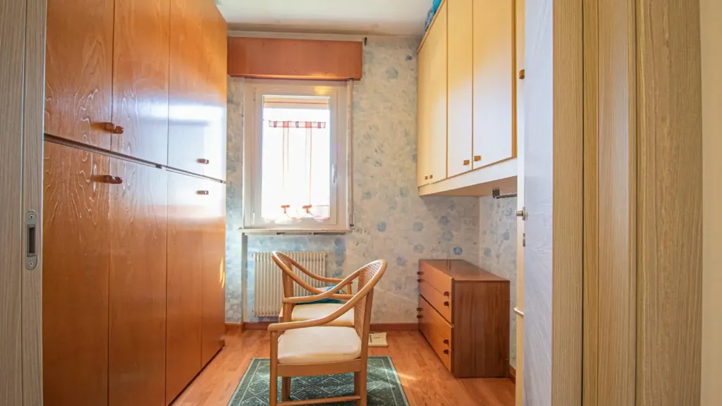 Kabinet - Villa with Garden in Gonars