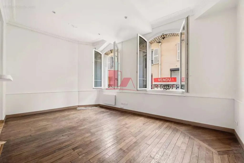 Pièces - 2 Pièces Rénové au Calme à Vanves