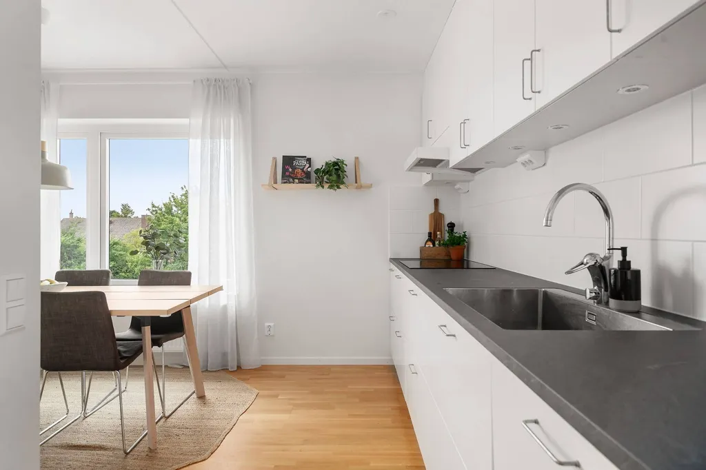Cuisine - Modern Penthouse with Balcony in Trelleborg
