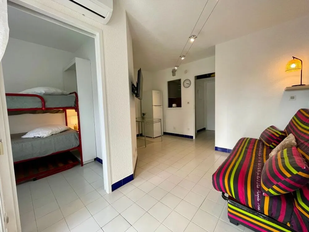 Magamistoad - Student Studio with Balcony in La Grande-Motte