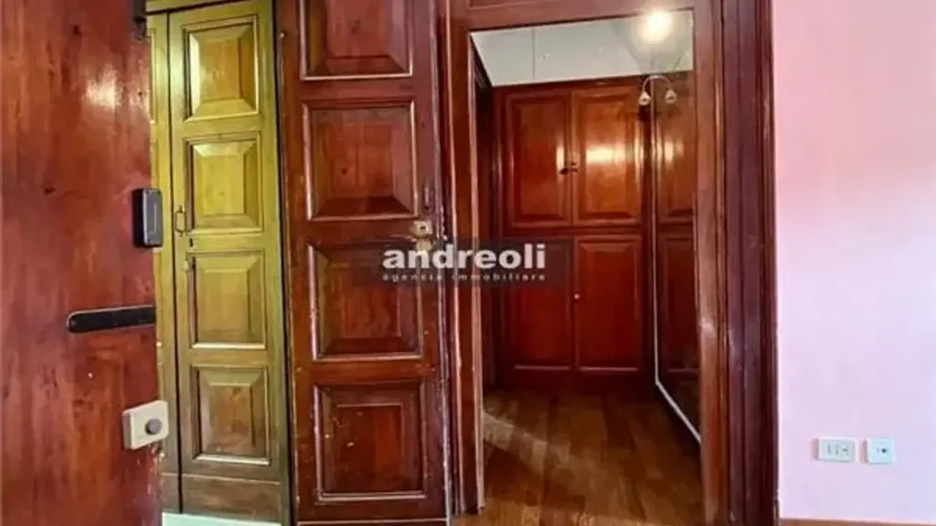 Ingresso - Cinquecento-Style Apartment in Jesi