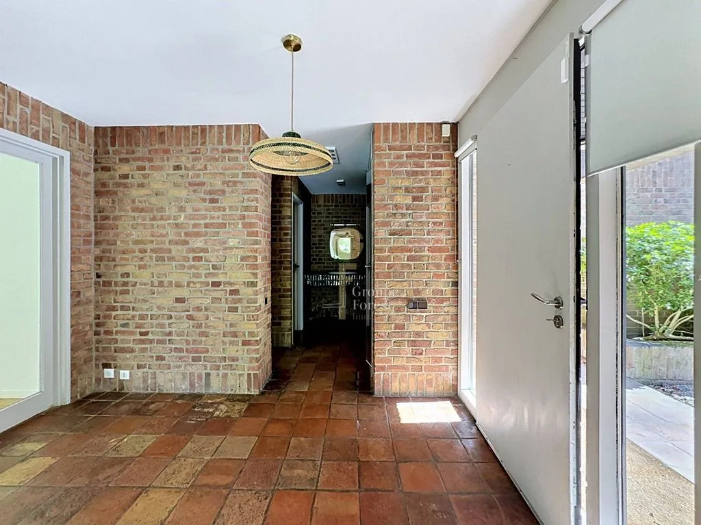 Hallway - Architect's House with Garden in Croix