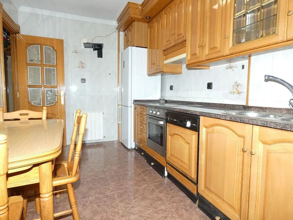 Cuisine - Apartment with Balcony in Arteagabeitia