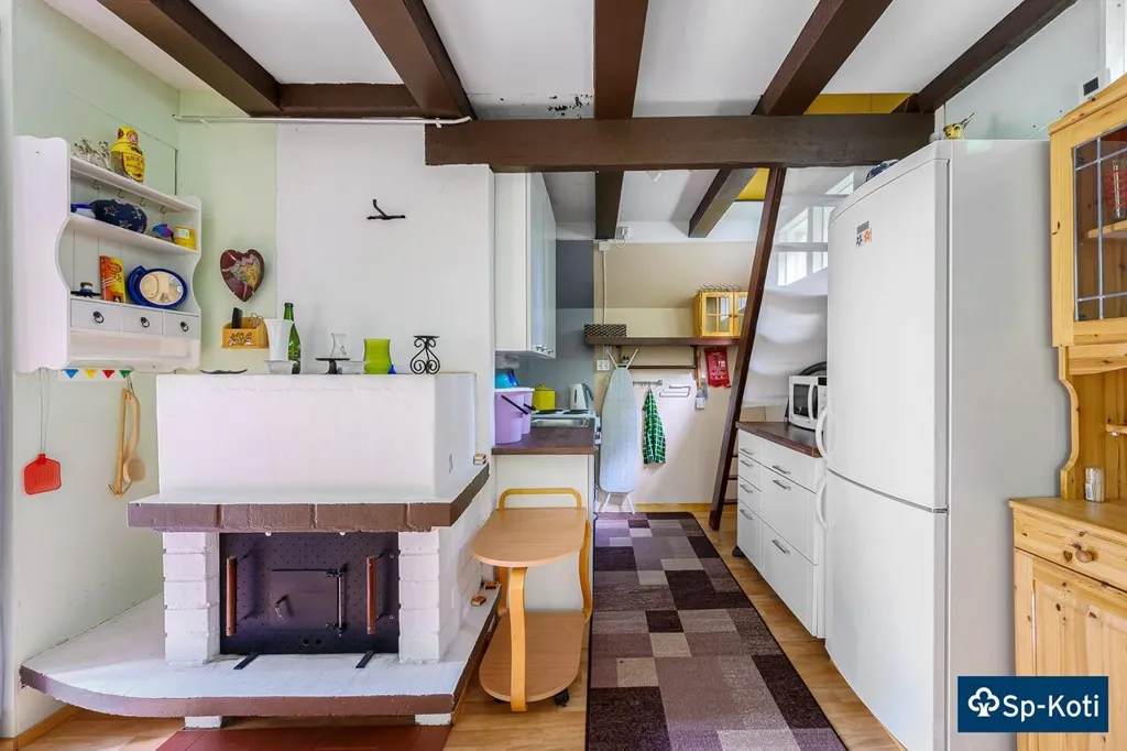 Cuisine - Cottage with Sauna in Forested Area