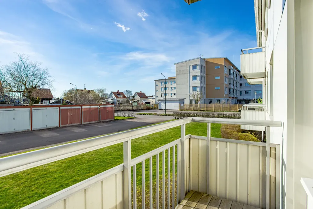 Balcone - Apartment with Balcony in Halmstad