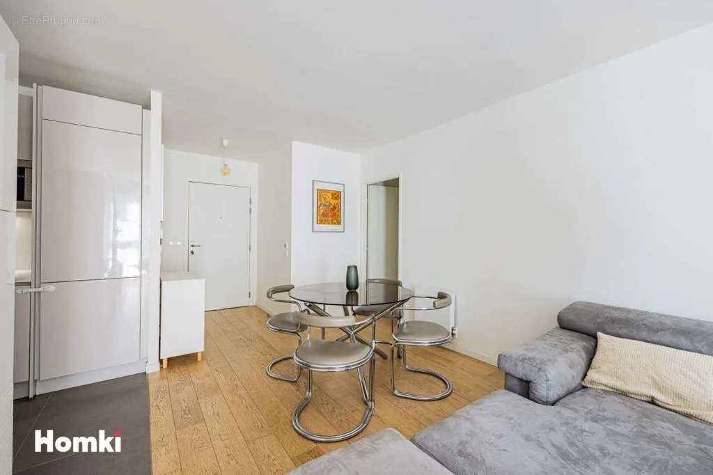 Elutuba - Modern Apartment with Parking in Puteaux