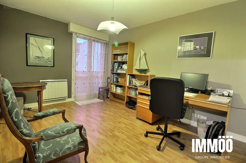 Kabinet - Apartment with Balcony in Rouen Rive Gauche