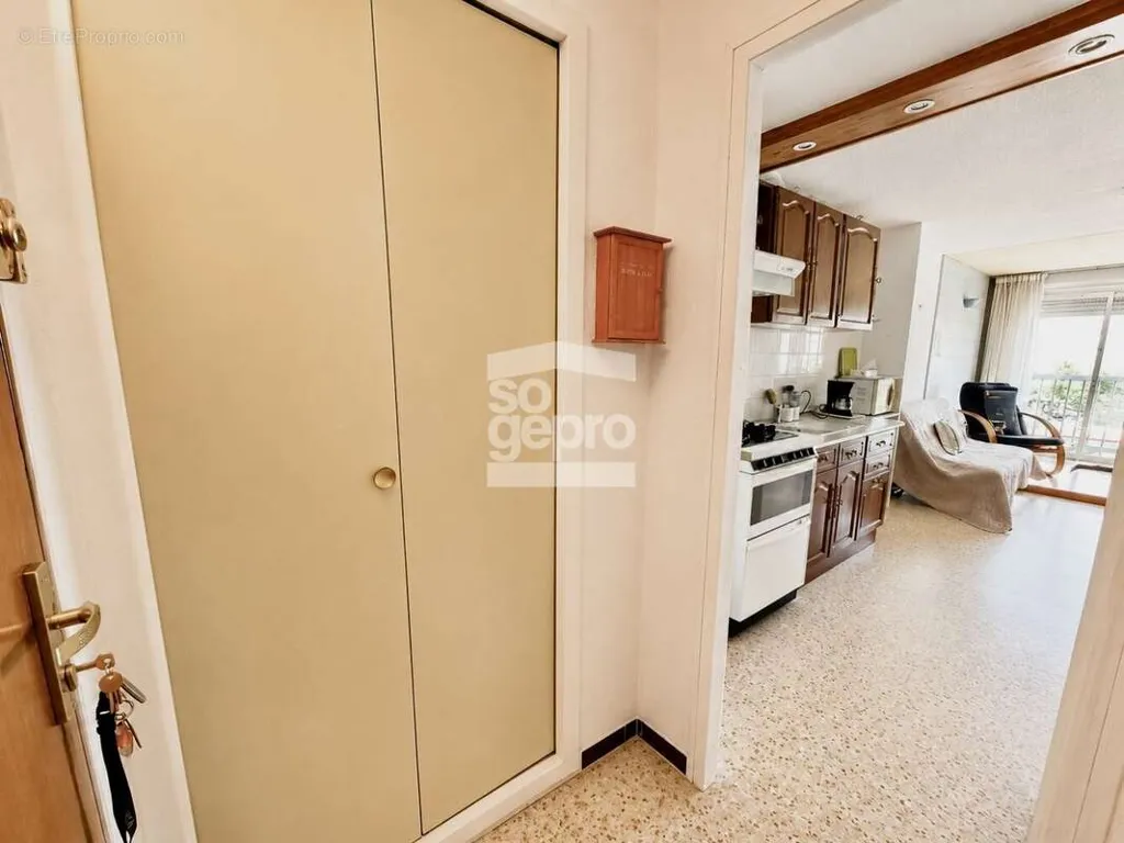 Esik - 2-Bedroom Apartment with Balcony in Cap d'Agde