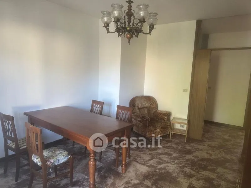 Salle à manger - Three-Bedroom Flat in Padua