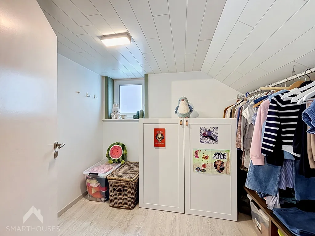 Toad - Half-Open House with Pool in Zwevegem