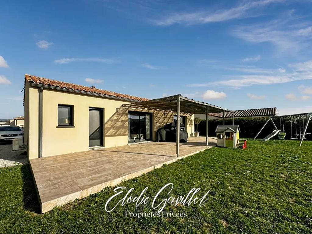 Jardin - Villa Moderne avec Jardin à Pennautier