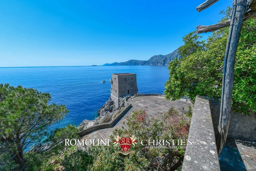 Terrass - Waterfront Villa with Sea Access on Amalfi Coast