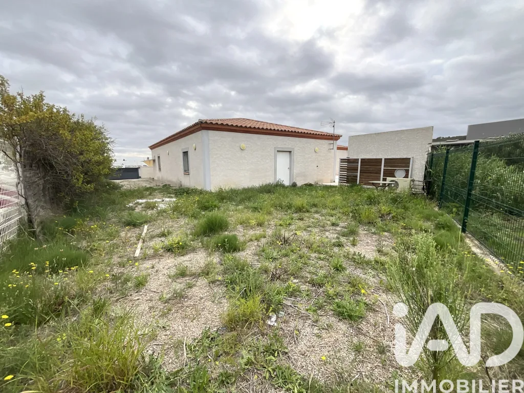 Giardino - Four-Bedroom House with Pool in Narbonne