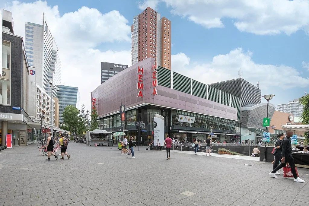 4-toaline korter asukohas Rotterdam