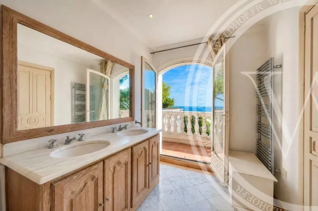 Bagni - Provençal Villa with Sea Views in Cap Ferrat