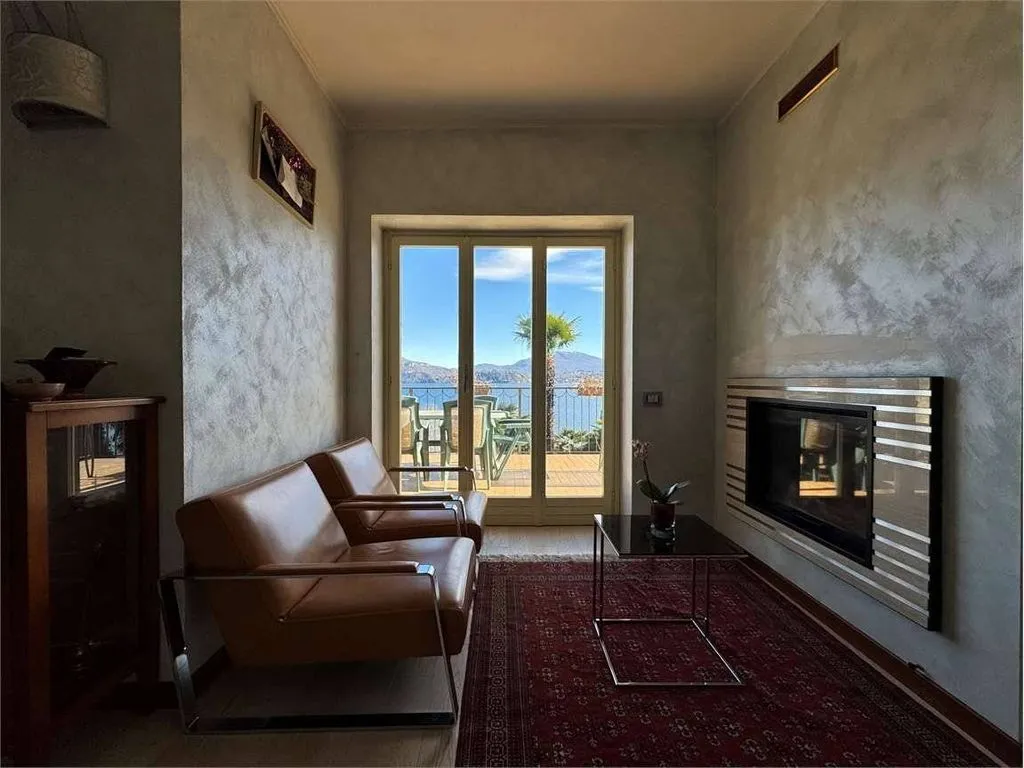 Elutuba - Luxury Villa with Lake View in Belgirate