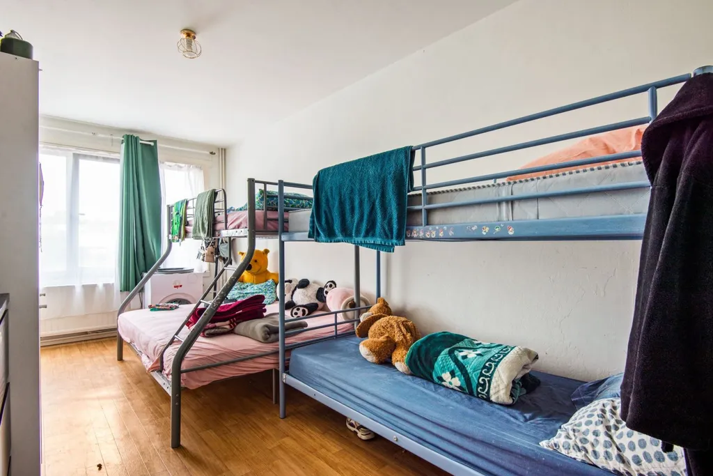 Chambres - Appartement avec Garage au Centre de Mortsel