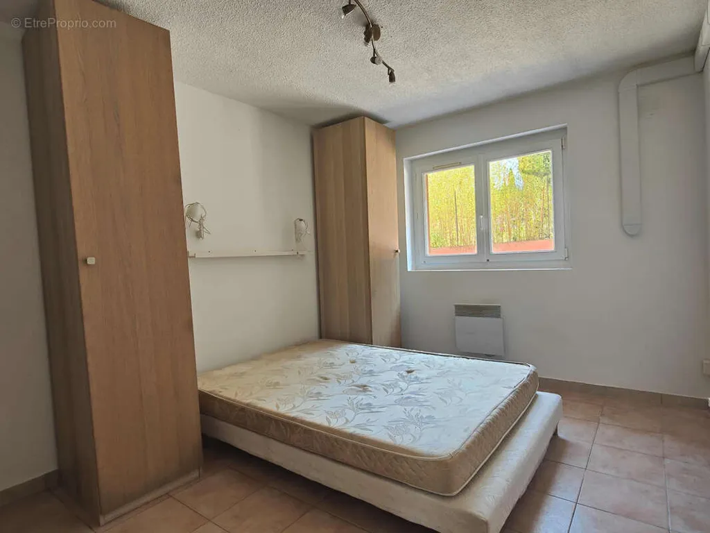 Chambres - Appartement T2 au Calme près de la Plage au Pradet