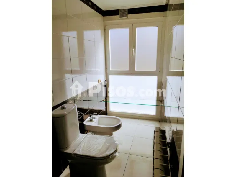 Salles de bain - Duplex with Balcony and Garage in Calle Lodum
