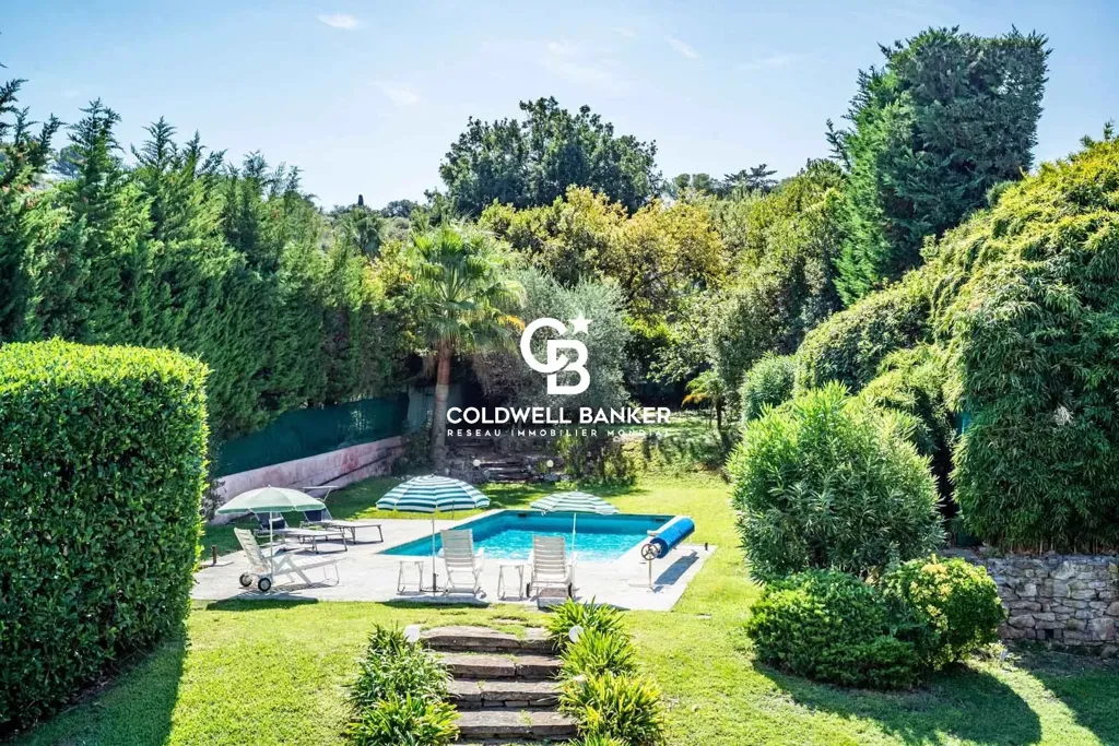Piscine - Villa Provençale avec Piscine au Cap d'Antibes