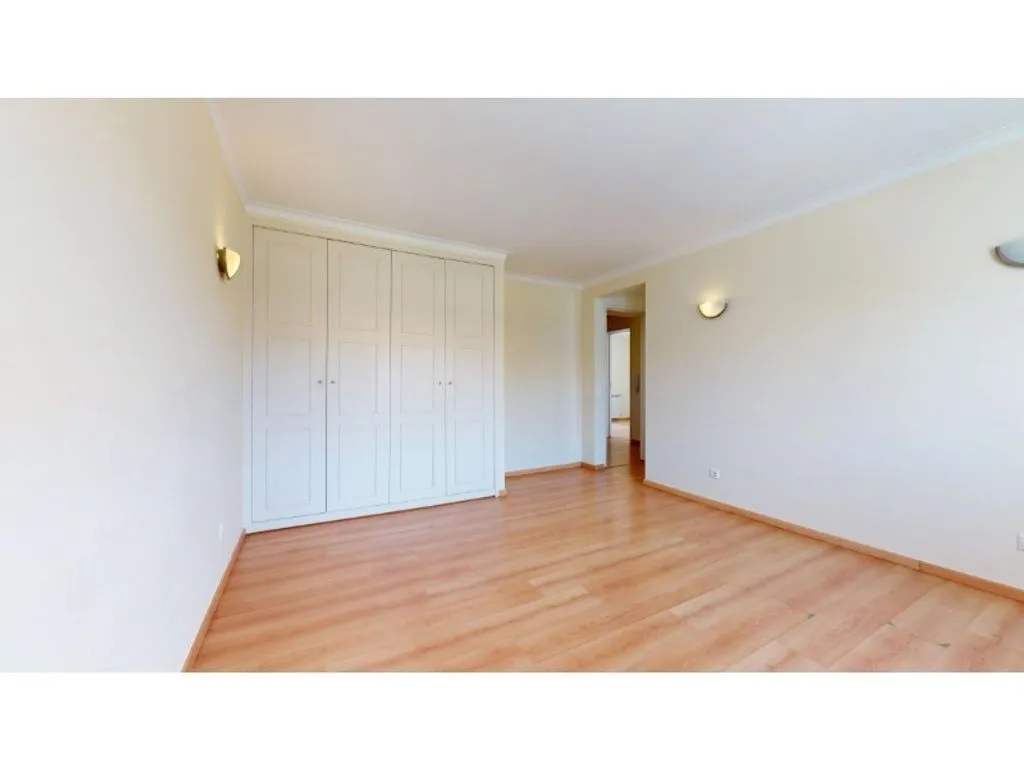 Magamistoad - Luxury Semidetached House with Garden in Belem