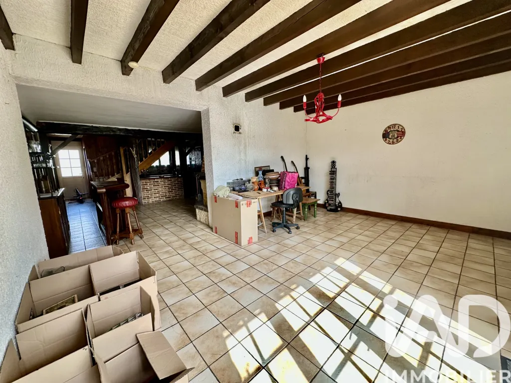 Elutuba - Terraced House with Garden in Issoudun