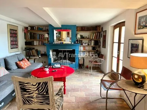 Séjour - Ancienne Ferme avec 20 Hectares à Cotignac