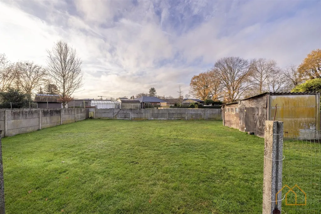 Aed - House with Garden and Terrace in Geel