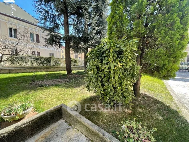 Aed - Apartment with Hillside View in Voghera