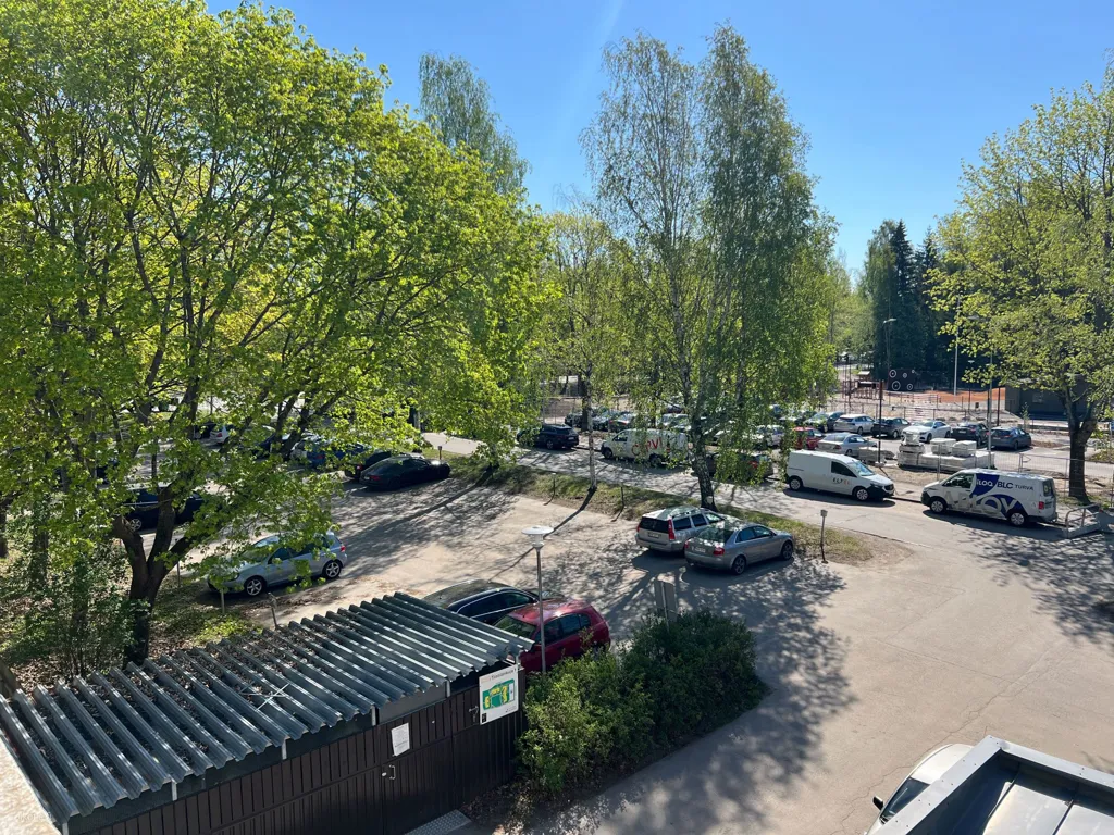 Välivaade - Spacious Apartment with Balcony in Matinkylä, Espoo