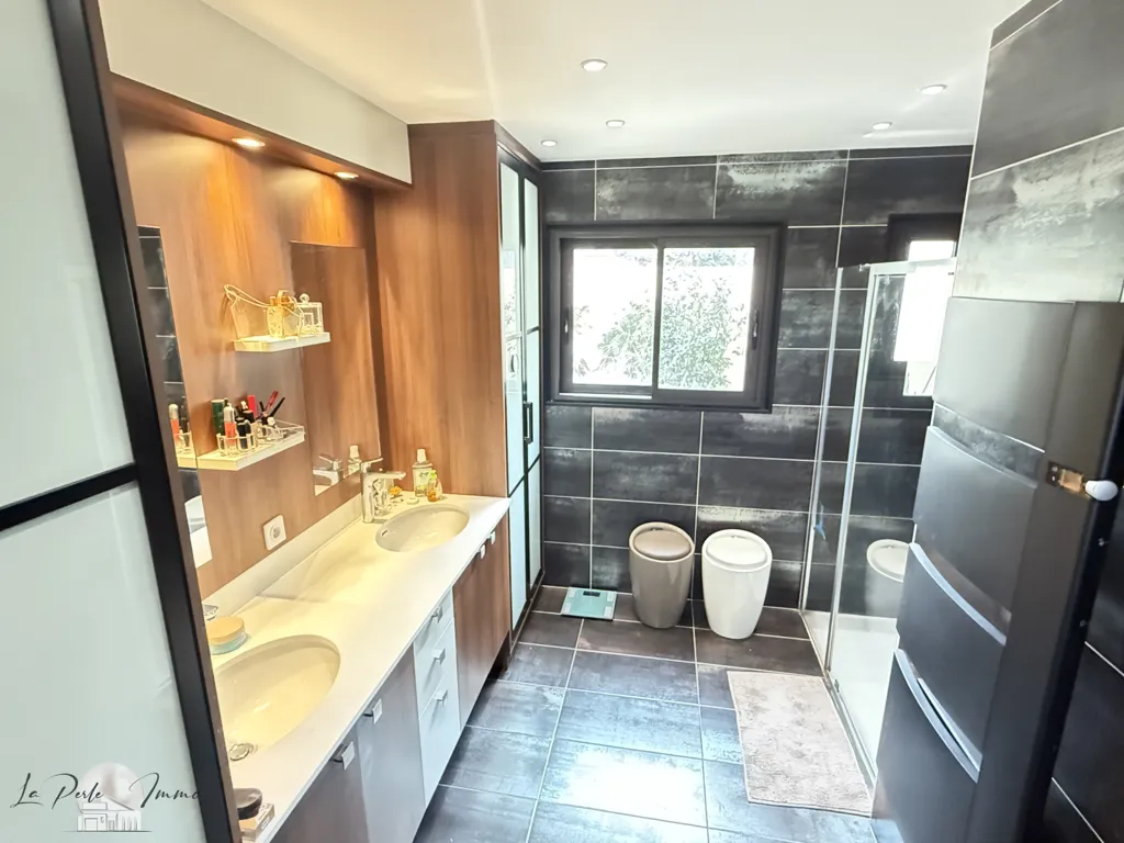 Salles de bain - Villa de Charme avec Piscine à Perpignan