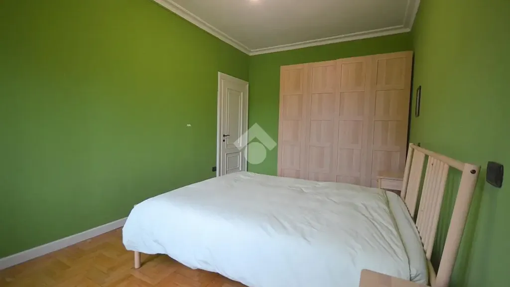 Chambres - Trilocale with Terrace in Flero