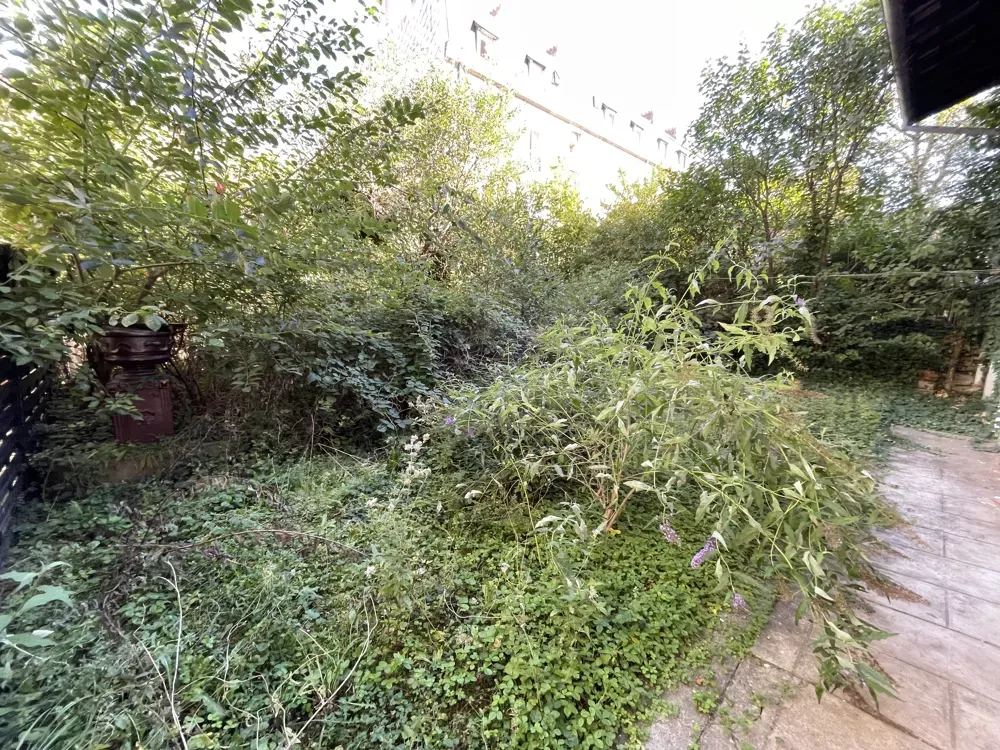 Aed - Renovatable House with Garden in Belfort