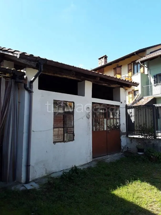 Aed - Independent House with Solar Features in Cavagnolo