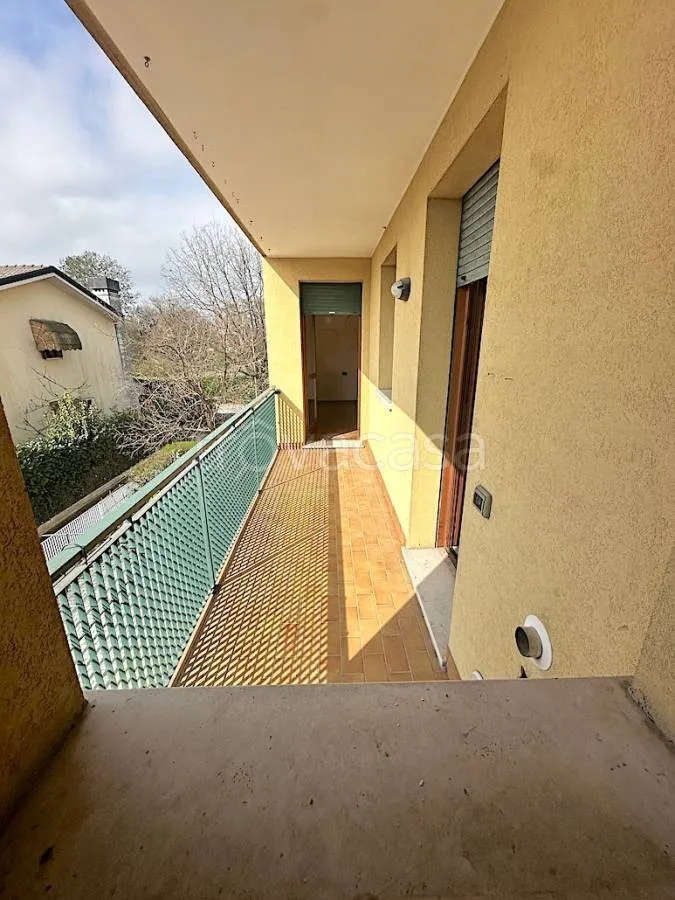 Balcon - Trilocale with Balcony in Piombino Dese