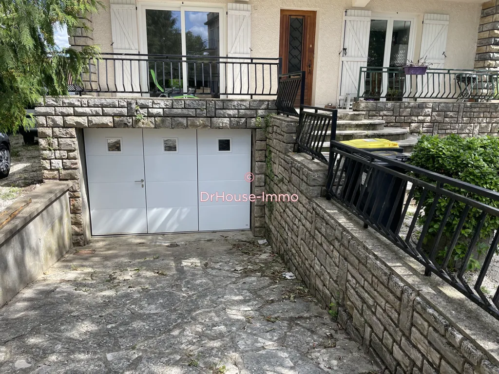 Extérieur - Maison avec Deux Appartements à Longvic