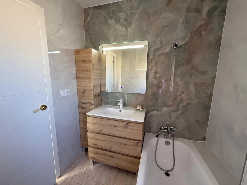 Vannitoad - Villa with Sea Views in Vera Playa