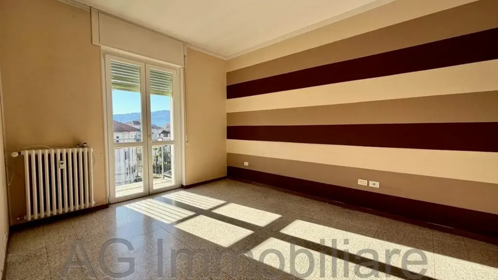 Magamistoad - Penthouse with Panoramic Views in Verbania