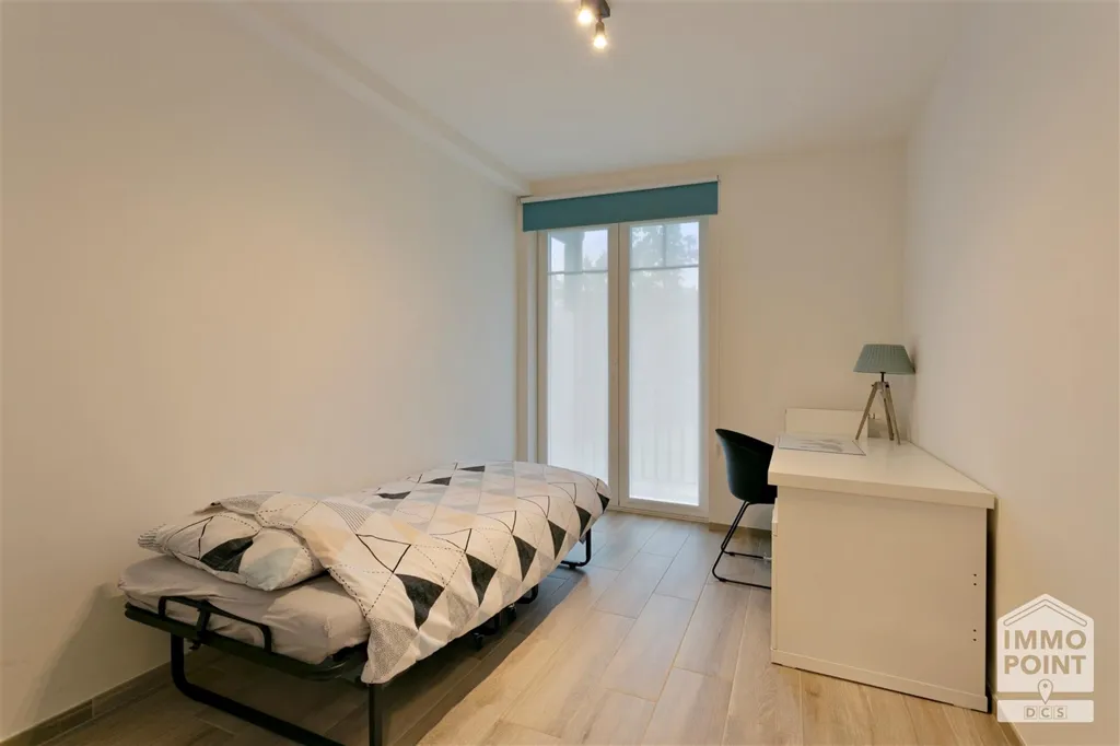 Schlafzimmer - Residential Flat with Park View in Quiet Area