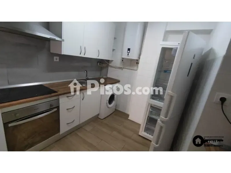 Cuisine - Renovated Flat with Balcony on Avenida de España
