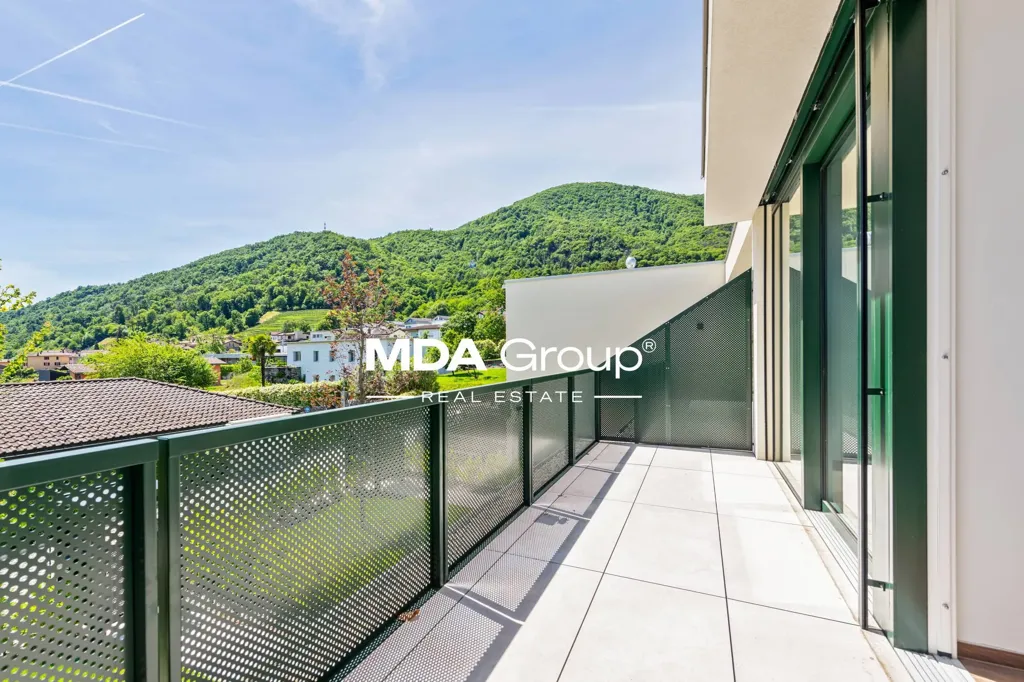 Rõdu - Modern Townhouse with Mountain View in Manno