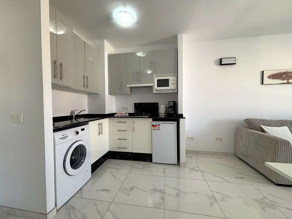 Cuisine - 1-Bed Flat with Pool in Chaparil, Nerja
